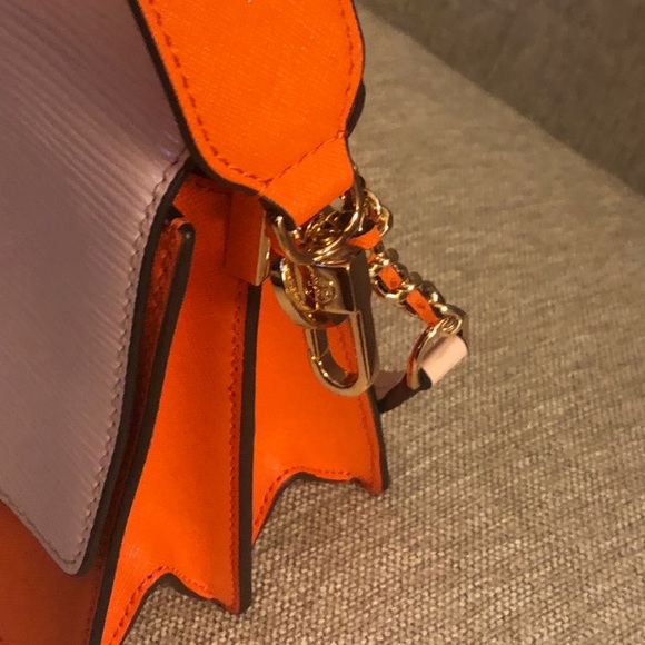 TORY BURCH Robinson Bag—Pink and Orange - Picture 10 of 11